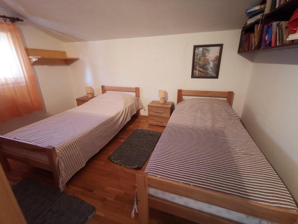 Apartments Luca Жаборич Экстерьер фото