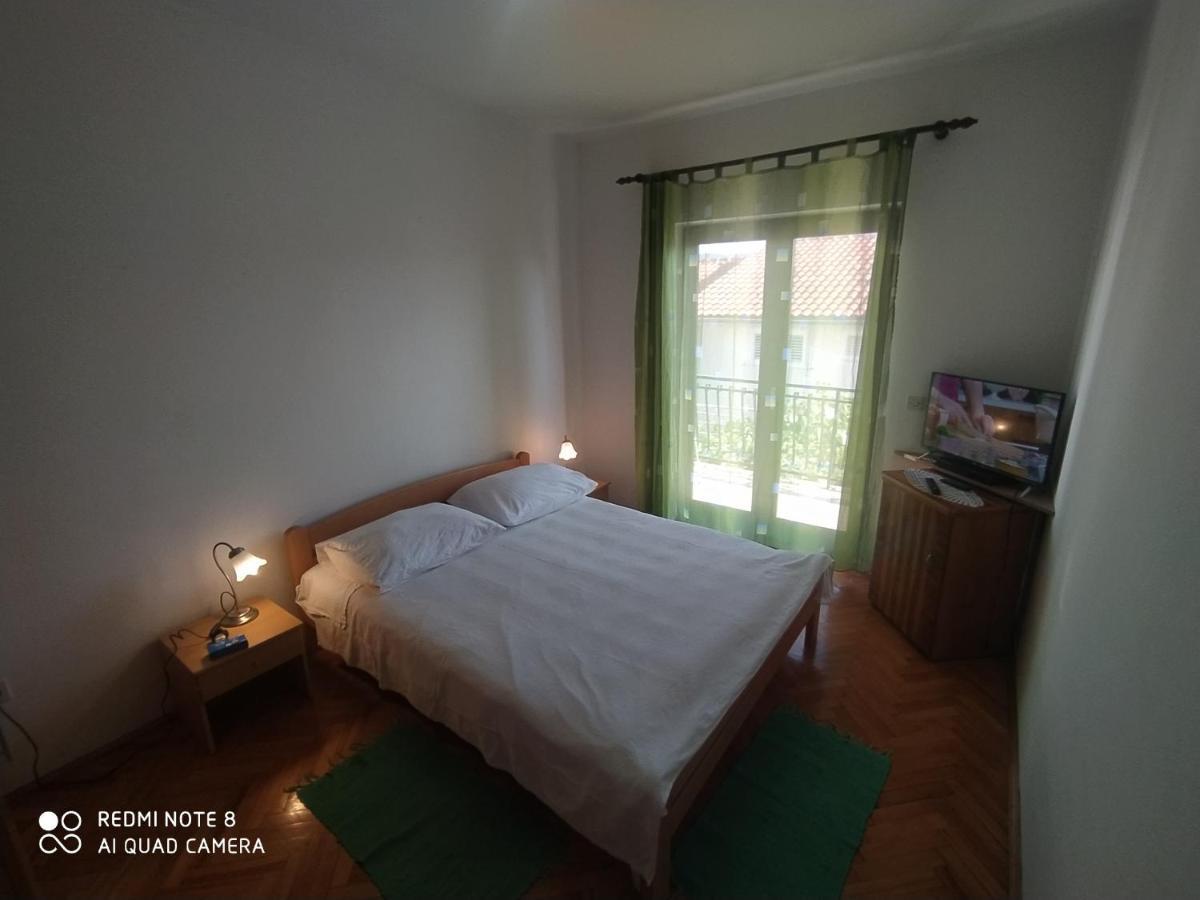 Apartments Luca Жаборич Экстерьер фото